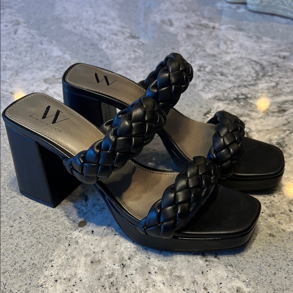 Worthington Black Braided Heels NEW Size 6